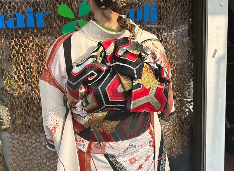 着物を着た女性