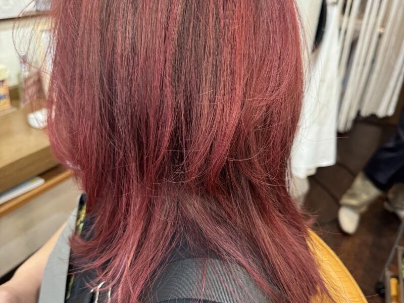 ヘアカラー　レッド